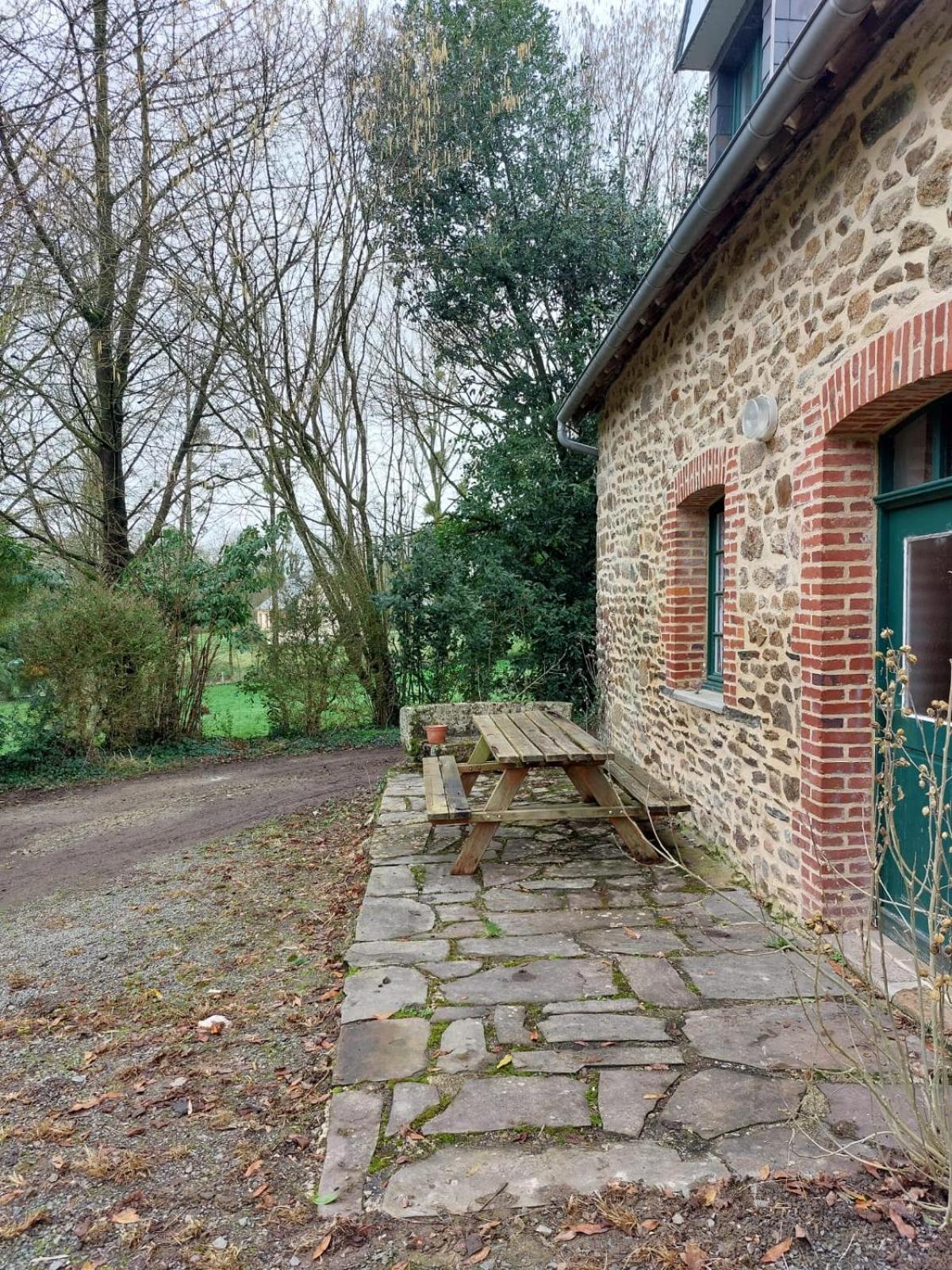 La Belangerie Villa Saint-Loup  Buitenkant foto